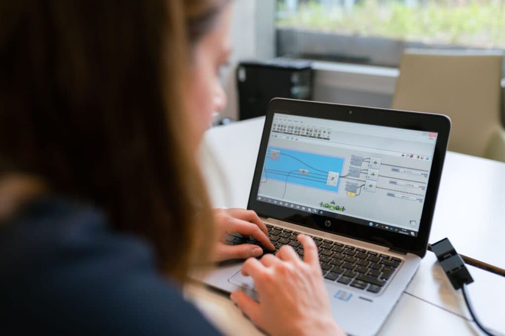 Melhores Softwares de Gestão e Automação de Processos para PMEs em
