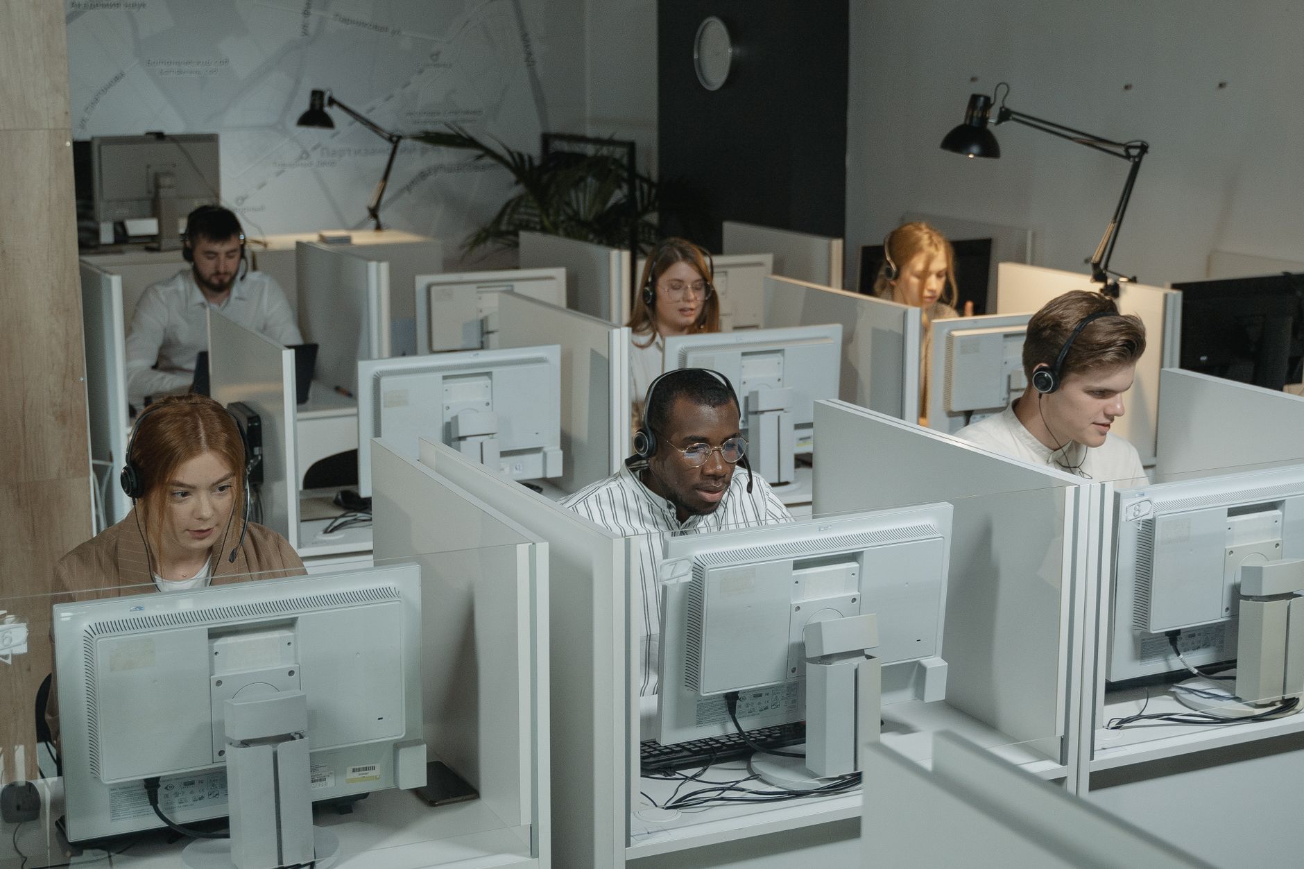 ISO 27001 em software de service desk: o que muda na homologação de fornecedor